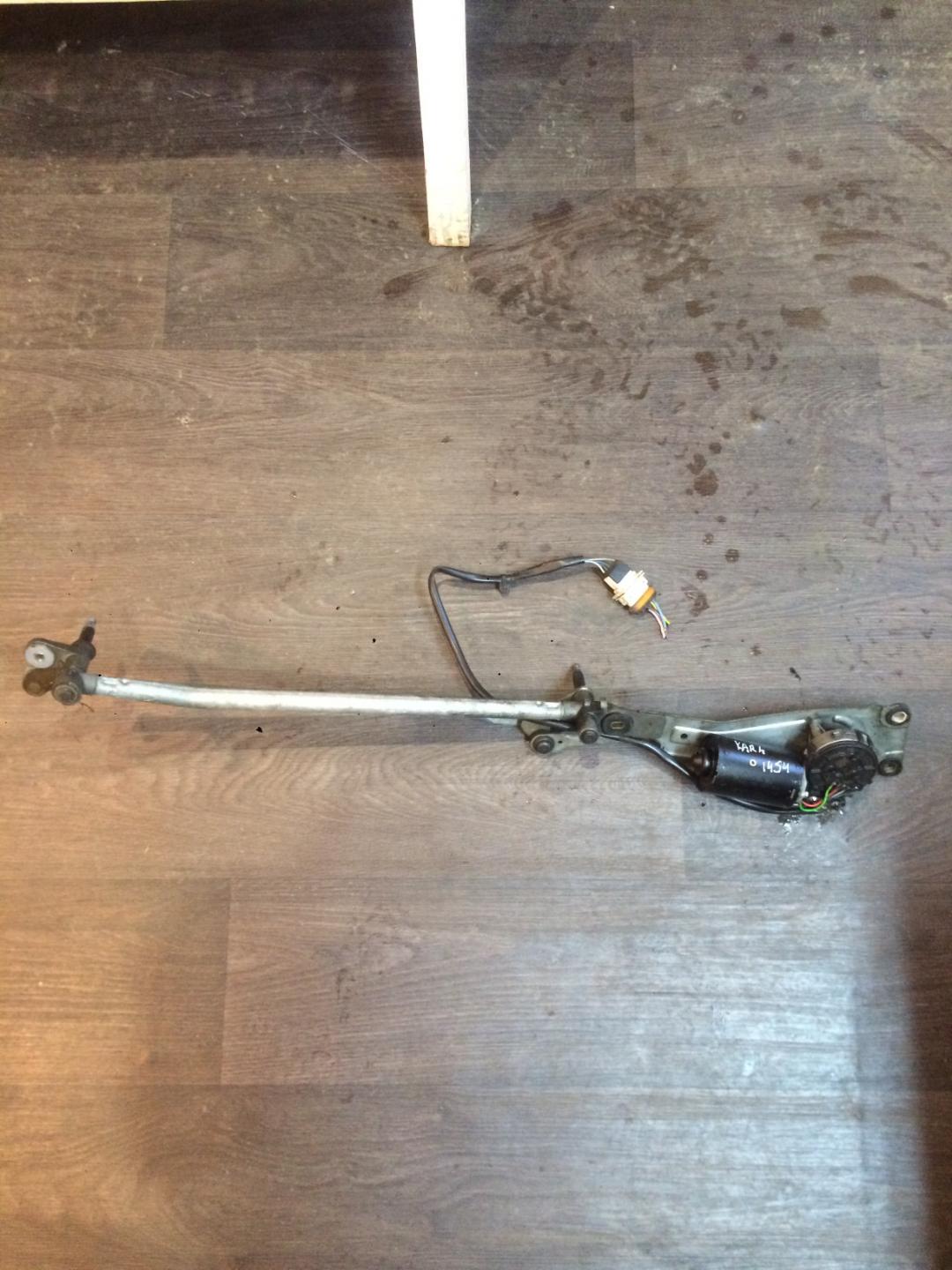 механизм стеклоочистителя (трапеция дворников) Citroen Xsara 1 поколение 1998, 1.6 л., бензин, хетчбэк 5 дв., 3397020432 - фото №1