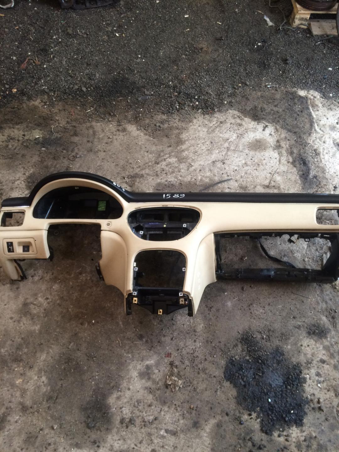 панель передняя салона (торпедо) Peugeot 607 1 поколение 2002, 2.2 л., дизель, седан - фото №1