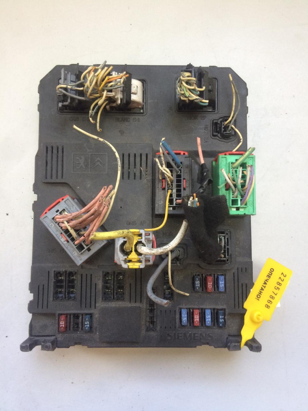 блок комфорта Peugeot 407 1 поколение 2005, 2.0 л., дизель, седан, 9655221080 - фото №1