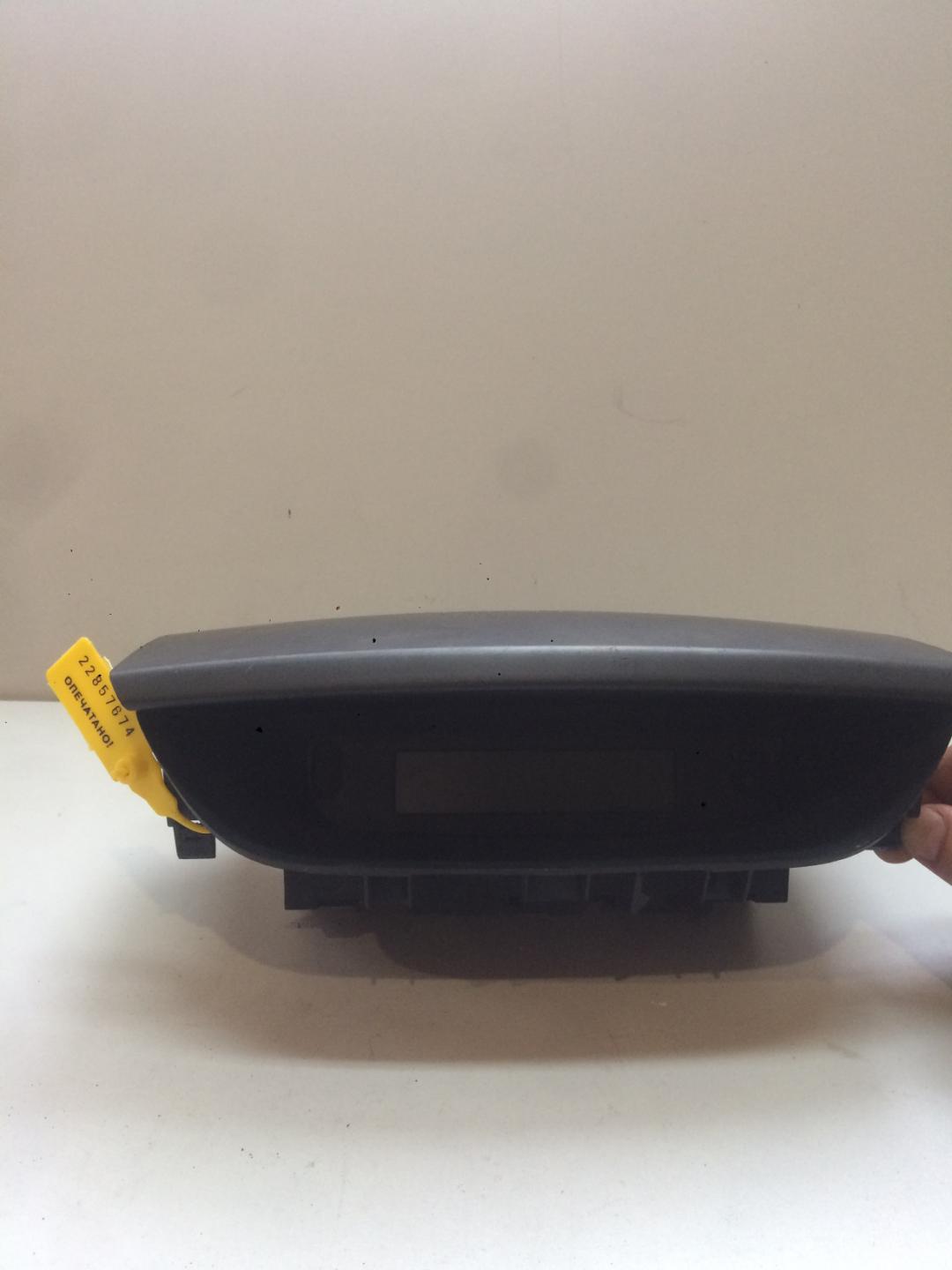 дисплей Renault Laguna 2 поколение 2003, 1.9 л., дизель, хетчбэк 5 дв., 8200285177 - фото №1