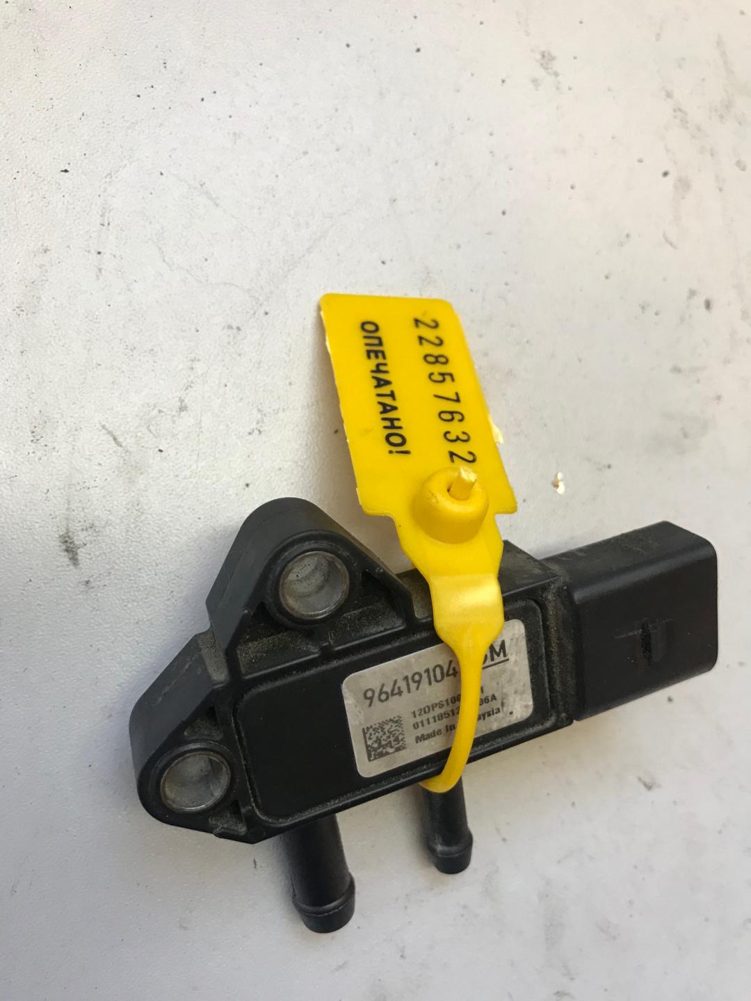 датчик абсолютного давления Chevrolet Captiva 1 поколение 2007, 2.0 л., дизель, внедорожник 5 дв., 96419104 - фото №1