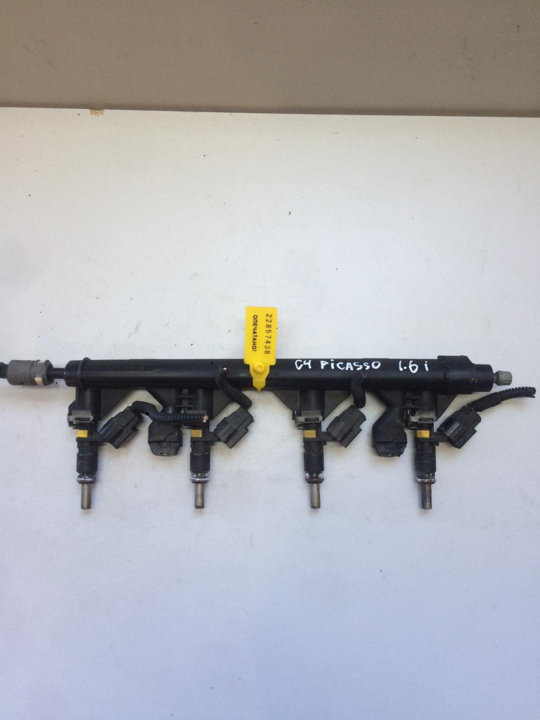 форсунка Citroen C4 Picasso 1 поколение 2009, 1.6 л., бензин, минивэн, V7575645, 80-02 - фото №1