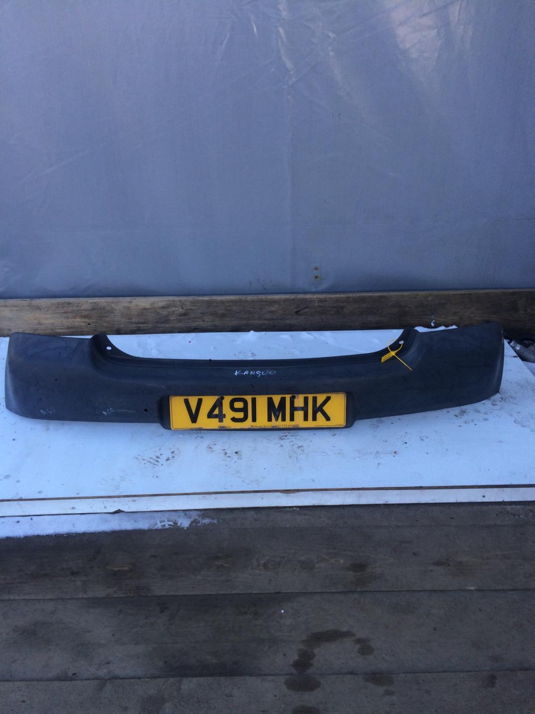 бампер задний Renault Kangoo 1 поколение 2001, 1.6 л., бензин, минивэн - фото №1