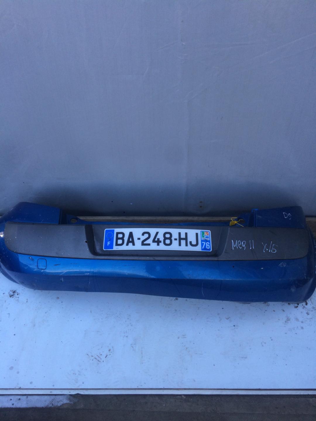 бампер задний Renault Megane 2 поколение 2004, 1.5 л., дизель, хетчбэк 5 дв. - фото №1