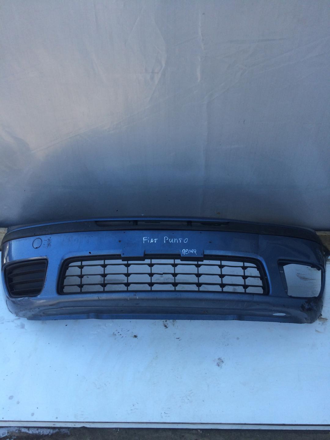 бампер передний Fiat Punto 2 поколение 2001, 1.2 л., бензин, хетчбэк 5 дв. - фото №1