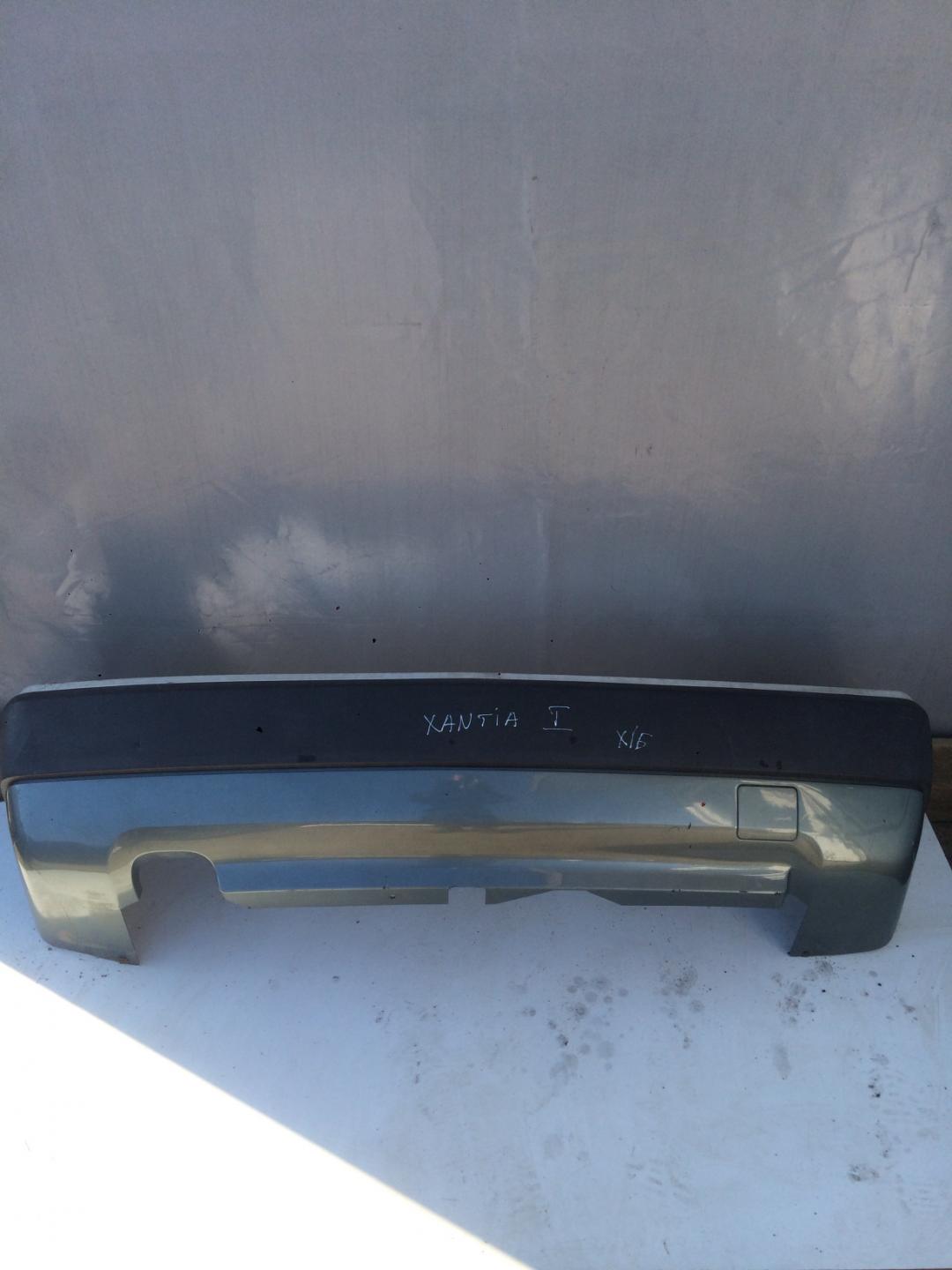 бампер задний Citroen Xantia 1 поколение 1996, 1.9 л., дизель, хетчбэк 5 дв. - фото №1