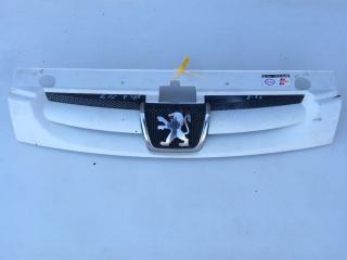 заглушка (решетка) в бампер Peugeot 406 1 поколение [рестайлинг] 2000, 2.0 л., бензин, седан