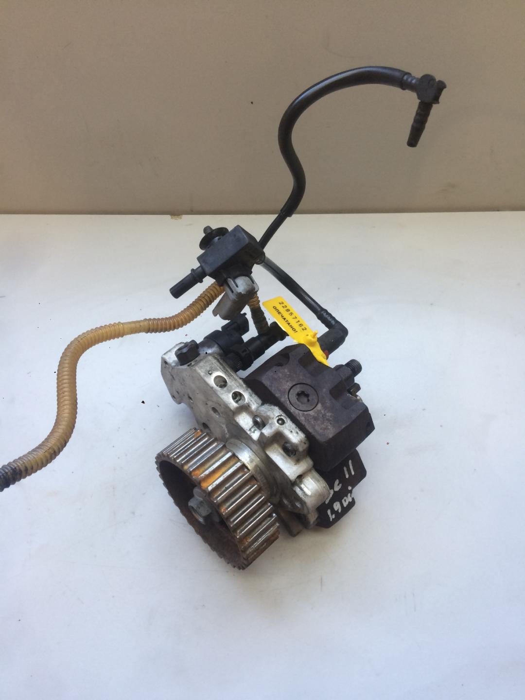 ТНВД Renault Scenic 2 поколение 2003, 1.5 л., дизель, минивэн - фото №1