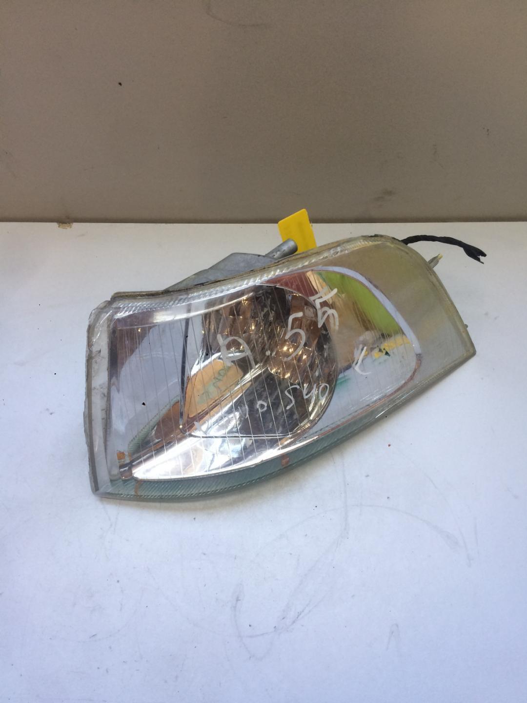 поворотник левый Volvo S40 1 поколение 1998, 1.9 л., дизель, седан - фото №1