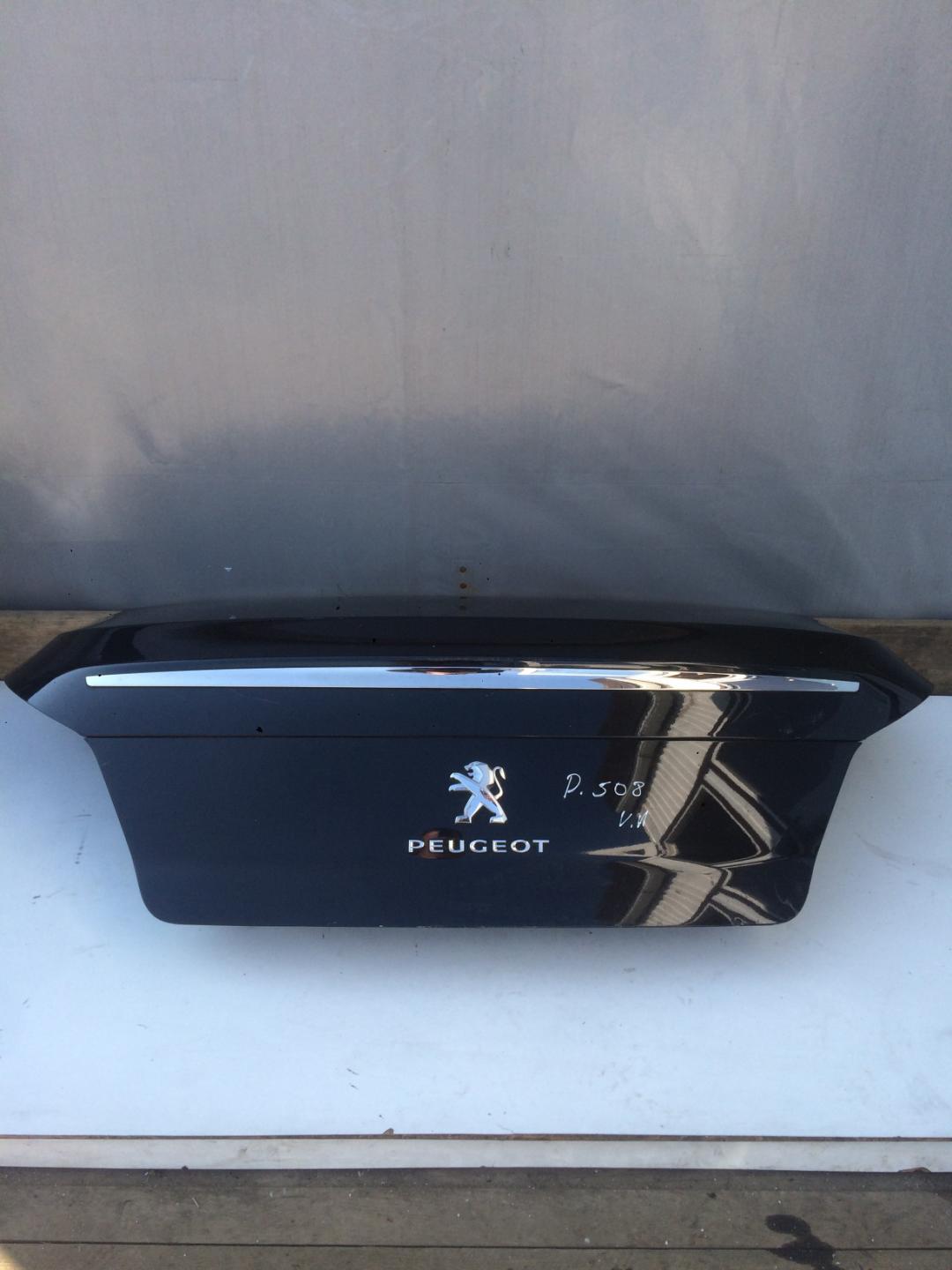 крышка багажника (дверь 3-5) Peugeot 508 1 поколение 2010, 2.0 л., дизель, седан - фото №1
