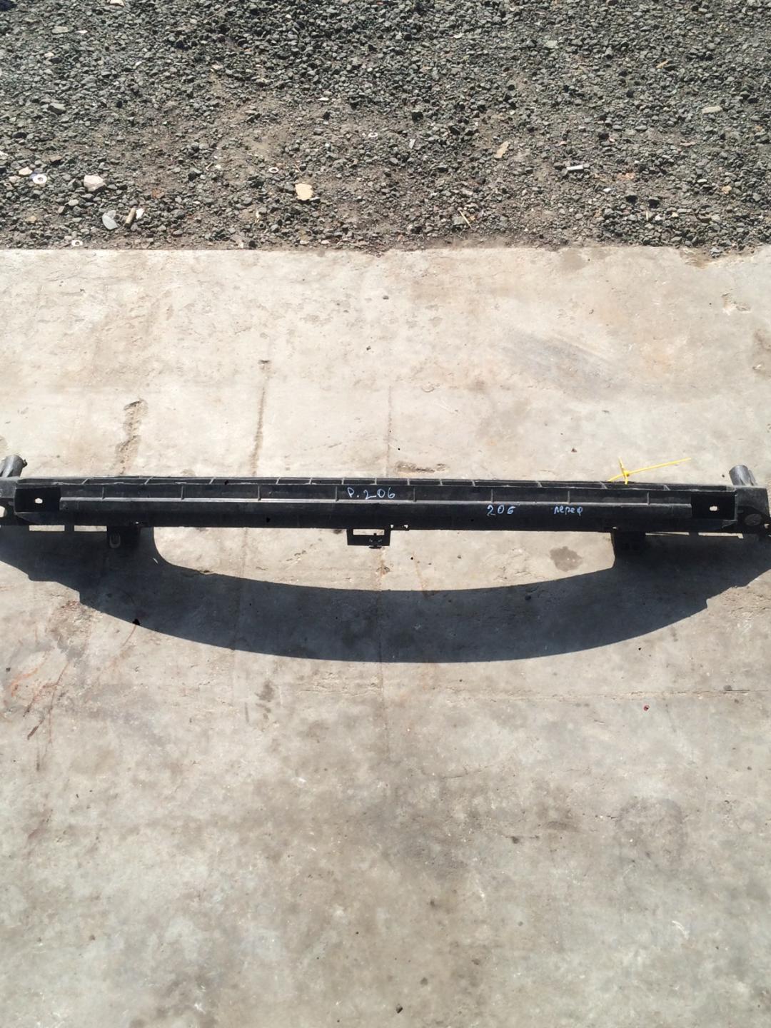 усилитель бампера переднего Peugeot 206 1 поколение 2002, 1.4 л., бензин, универсал - фото №1