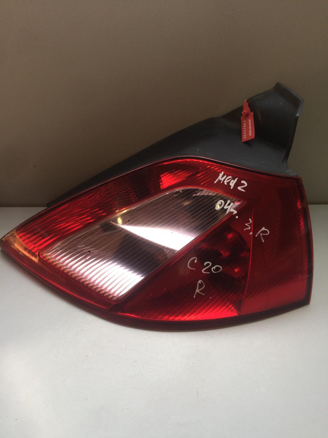 фонарь задний правый Renault Megane 2 поколение 2004, 1.5 л., дизель, хетчбэк 5 дв. - фото №1