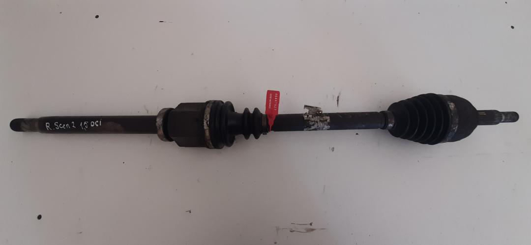 полуось передняя правая (приводной вал, ШРУС) Renault Scenic 2 поколение 2003, 1.5 л., дизель, минивэн - фото №1