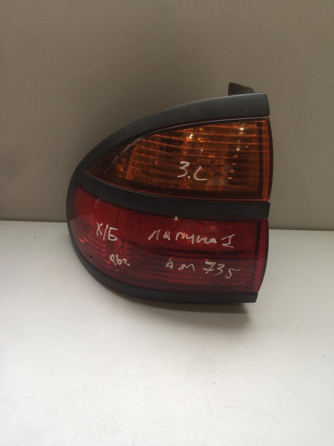 фонарь задний левый Renault Laguna 1 поколение 1996, 1.8 л., бензин, хетчбэк 5 дв. - фото №1