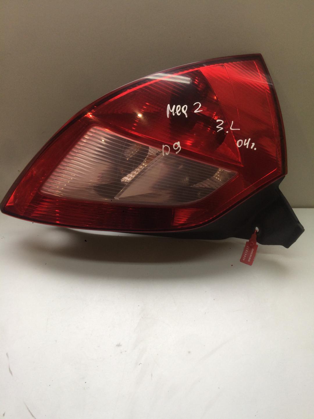 фонарь задний левый Renault Megane 2 поколение 2004, 1.5 л., дизель, хетчбэк 5 дв. - фото №1