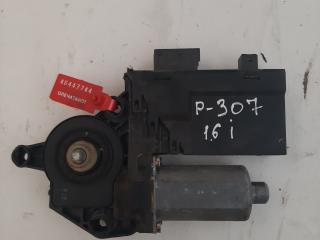 моторчик стеклоподъемника передний правый Peugeot 307 1 поколение 2005, 1.6 л., бензин, хетчбэк 5 дв., 9634457480