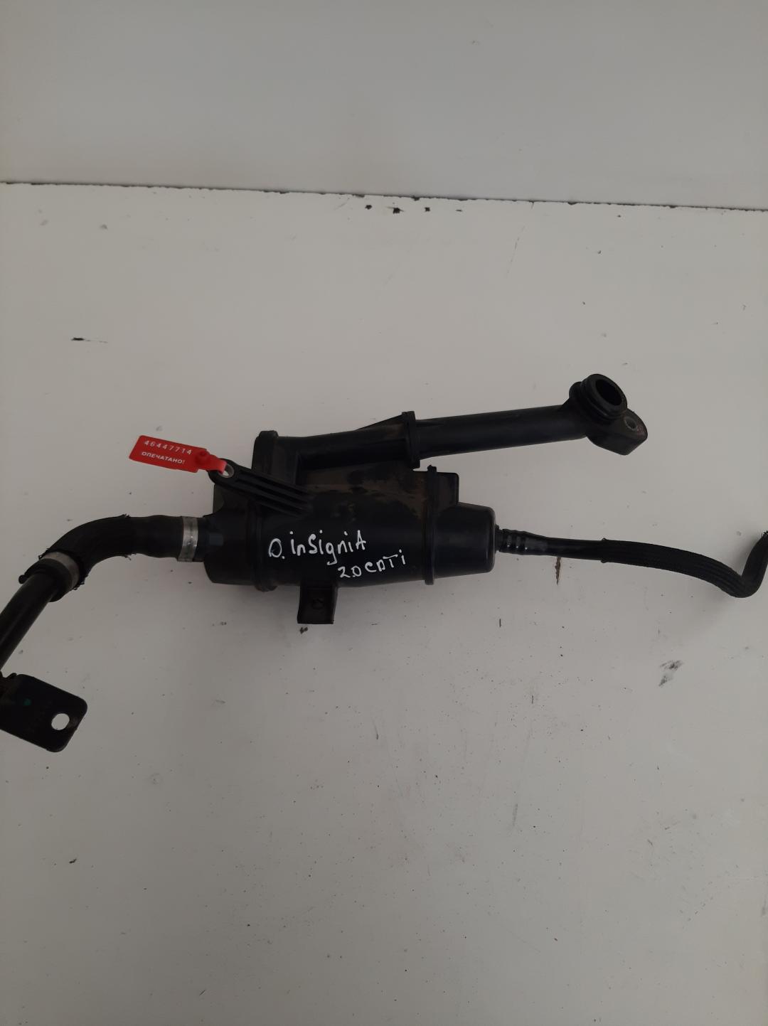 маслоотделитель (сапун) Opel Insignia 1 поколение (A) 2008, 2.0 л., дизель, хетчбэк 5 дв., 55575980 - фото №1