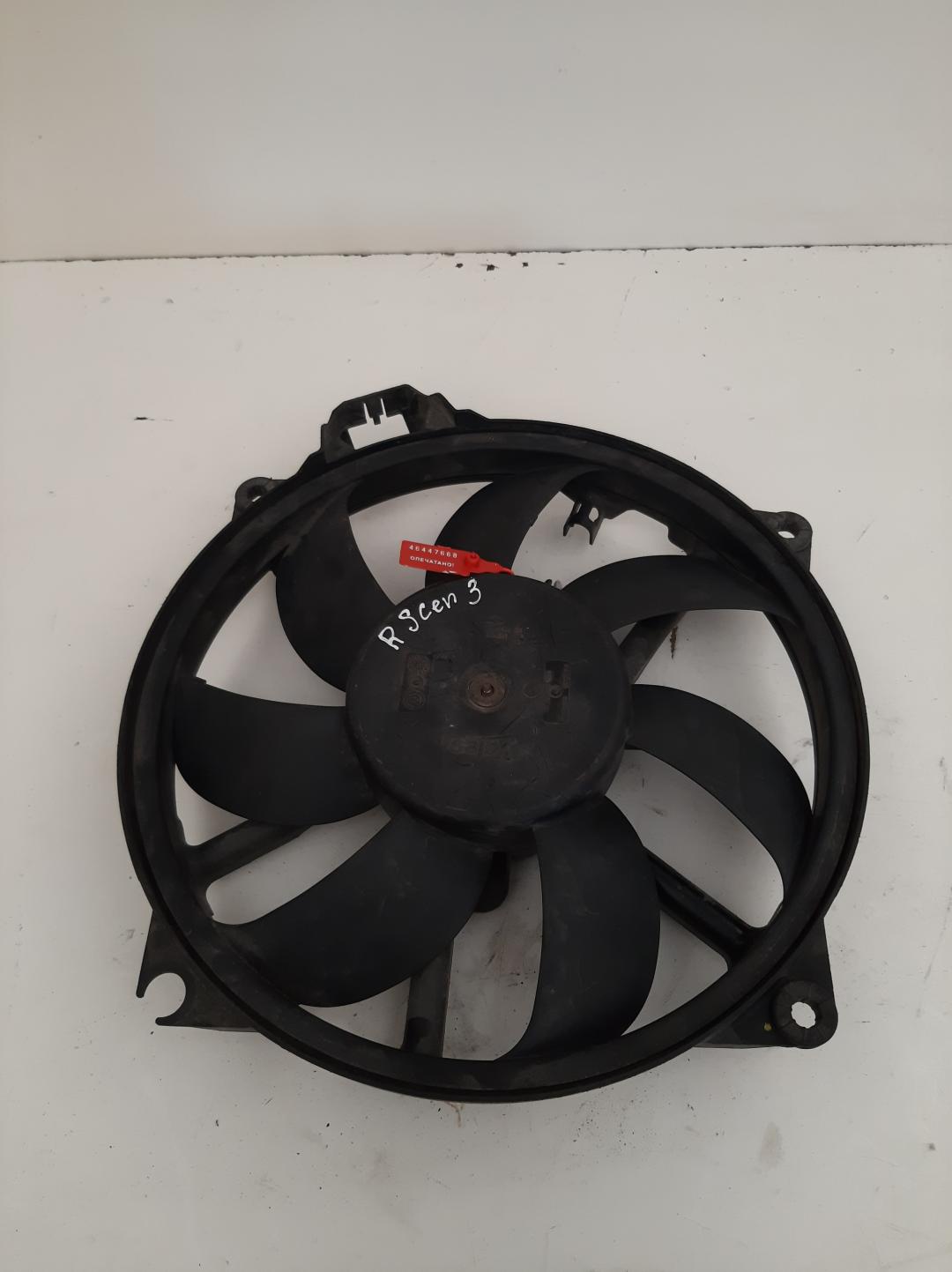 вентилятор радиатора Renault Scenic 3 поколение 2009, 1.9 л., дизель, минивэн - фото №1