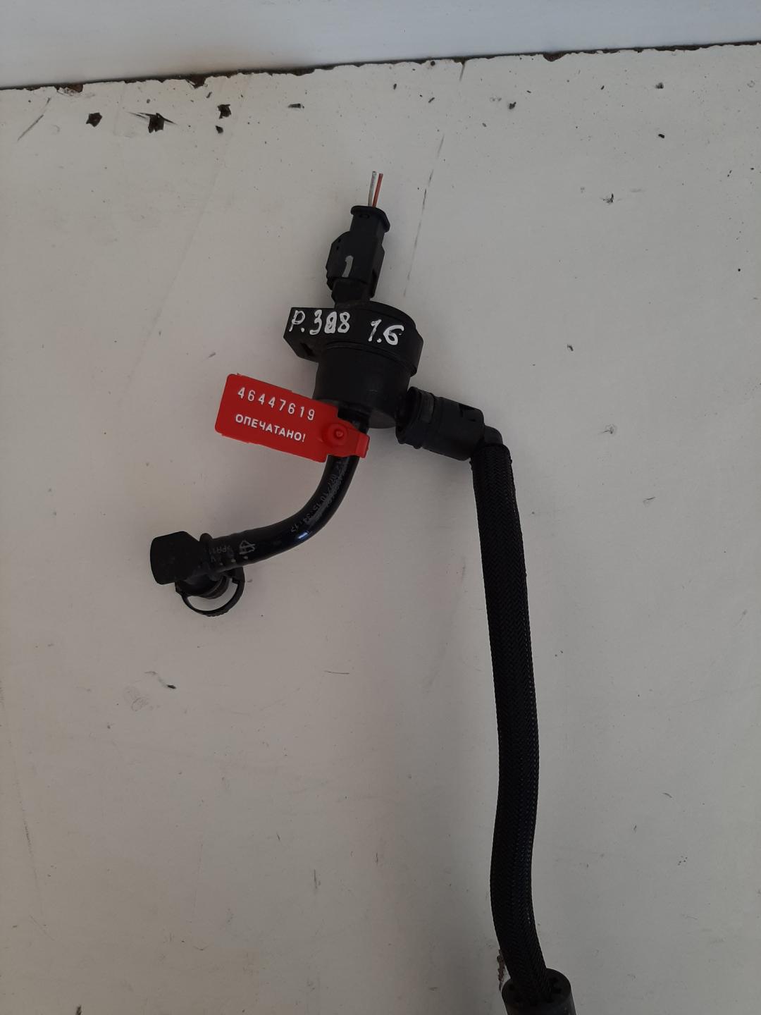 электромагнитный клапан Peugeot 308 T7 2009, 1.6 л., бензин, хетчбэк 5 дв., V75419618003 - фото №1