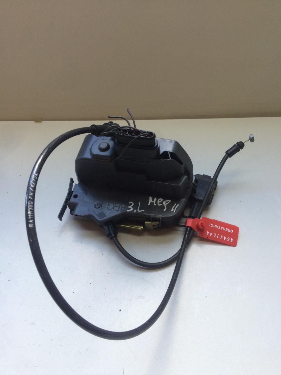 замок двери задней левой Renault Megane 2 поколение 2004, 1.5 л., дизель, хетчбэк 5 дв. - фото №1