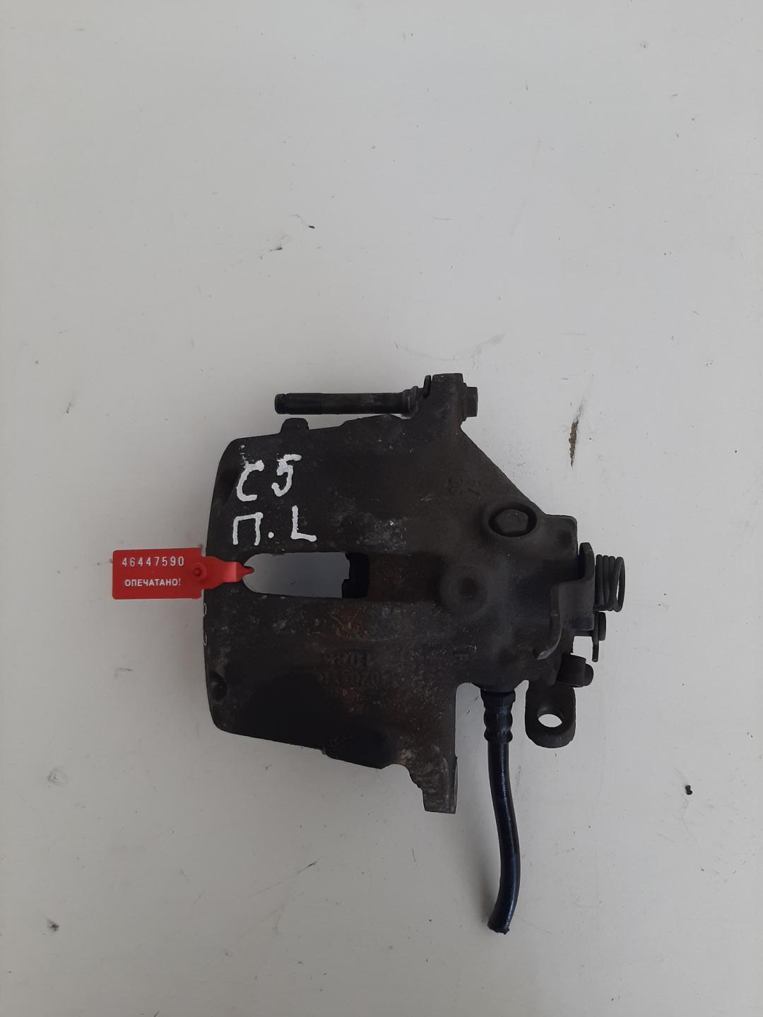 суппорт передний левый Citroen C5 1 поколение 2001, 2.0 л., дизель, хетчбэк 5 дв. - фото №1