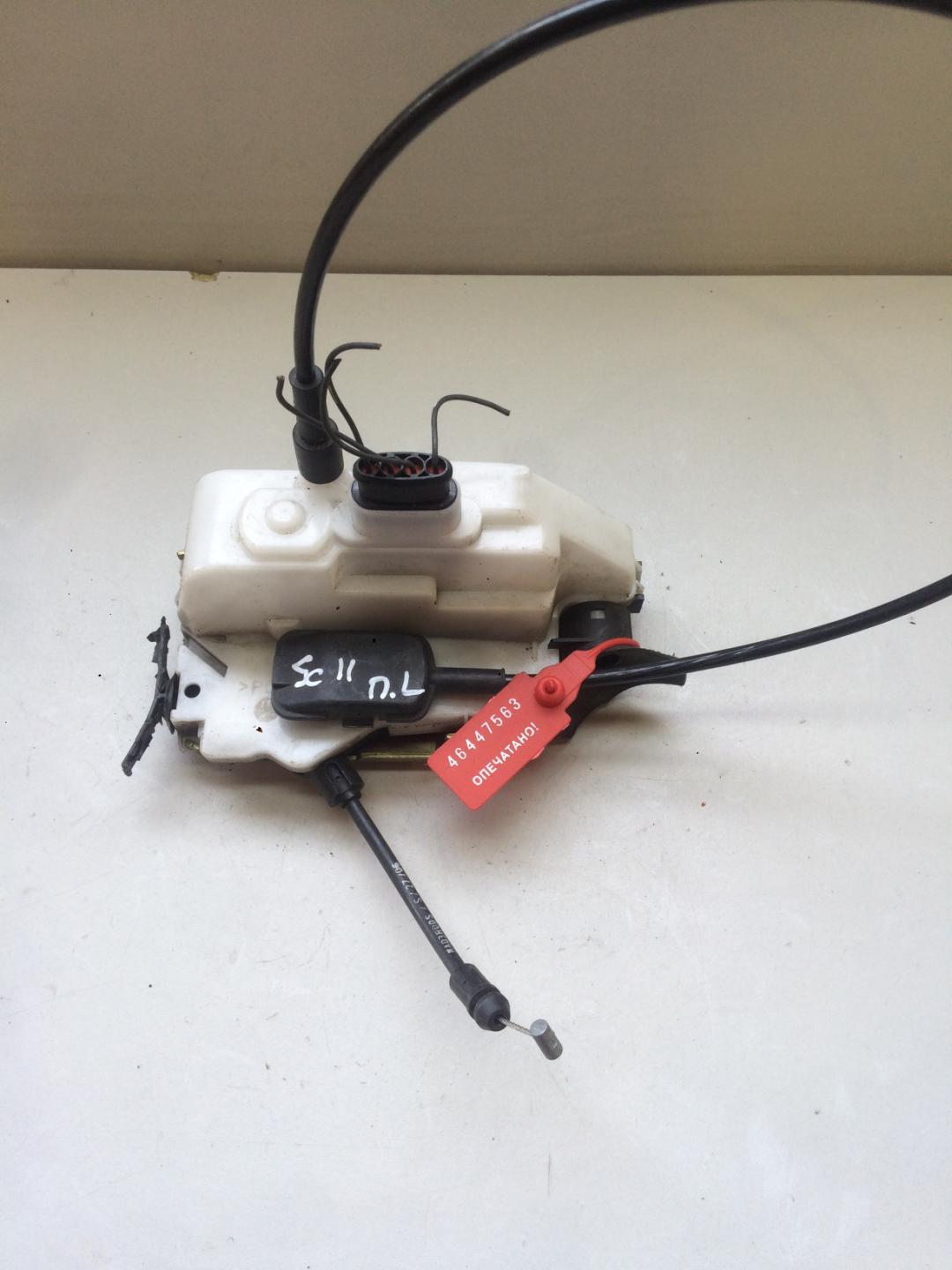 замок двери передней левой Renault Scenic 2 поколение 2003, 1.5 л., дизель, минивэн - фото №1