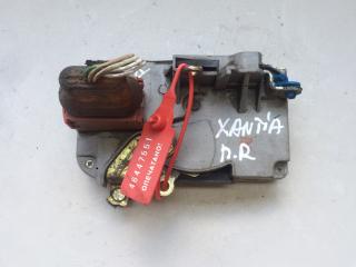 замок двери передней правой Citroen Xantia 1 поколение 1996, 1.6 л., бензин, хетчбэк 5 дв.