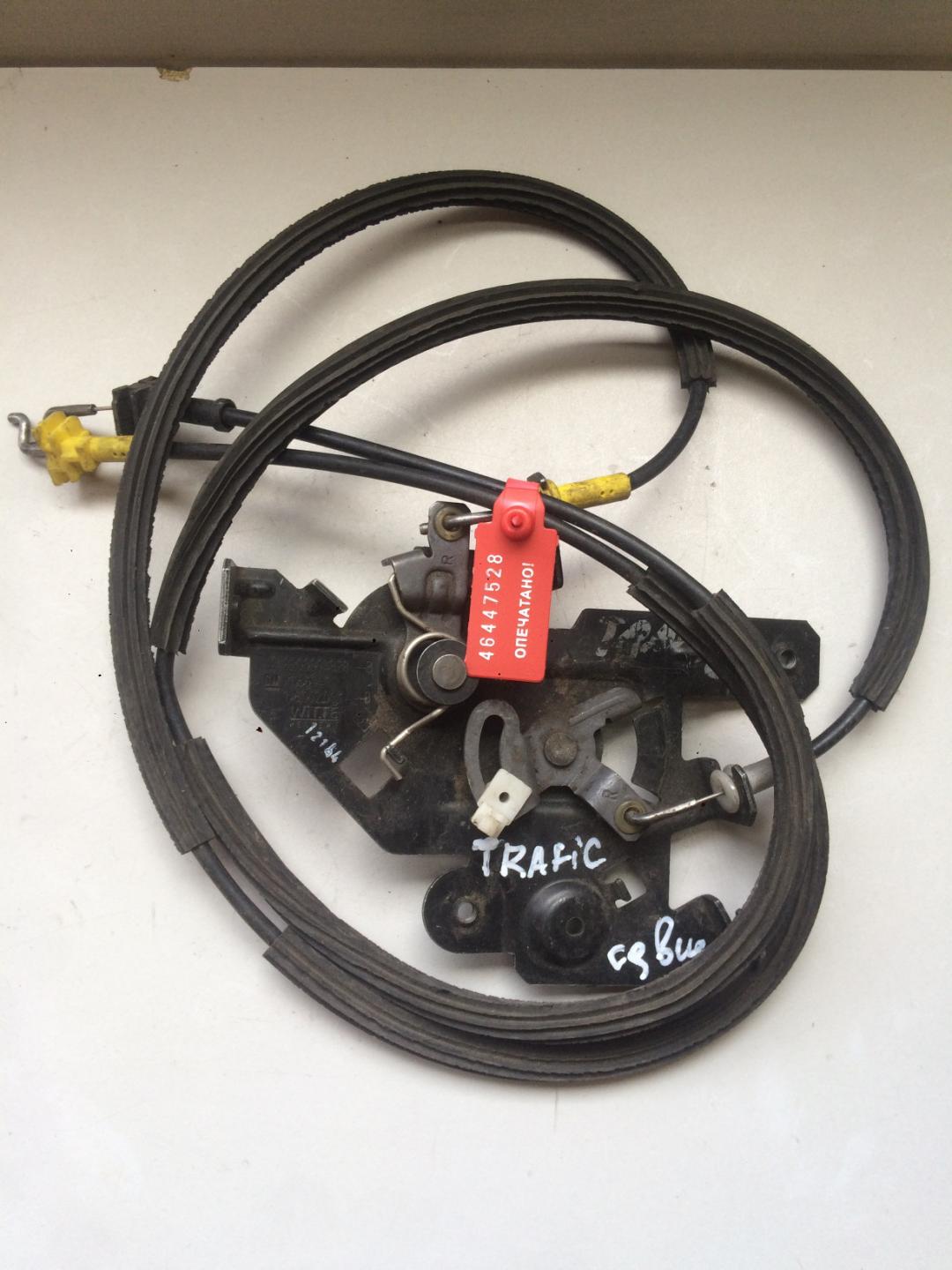 механизм сдвижной двери Renault Trafic 2 поколение 2002, 1.9 л., дизель, микроавтобус, 8200004828-B - фото №1