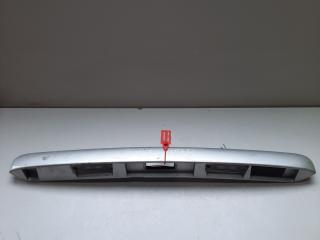 накладка двери (крышки) багажника Renault Megane 2 поколение 2002, 1.5 л., дизель, хетчбэк 5 дв., 8200140480