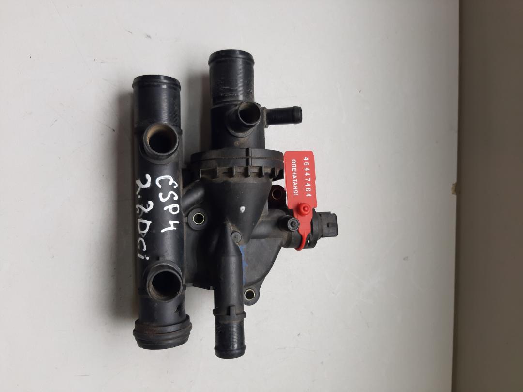 корпус термостата Renault Espace 4 поколение 2006, 2.2 л., дизель, минивэн, 8200154300 - фото №1