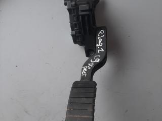 педаль Renault Laguna 2 поколение 2002, 1.9 л., дизель, хетчбэк 5 дв., 8200003392