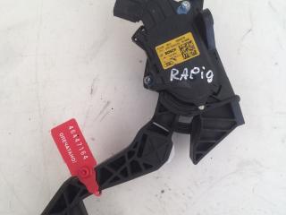 педаль Skoda Rapid 1 поколение 2012, 1.4 л., бензин, хетчбэк 5 дв., 6R1723503G