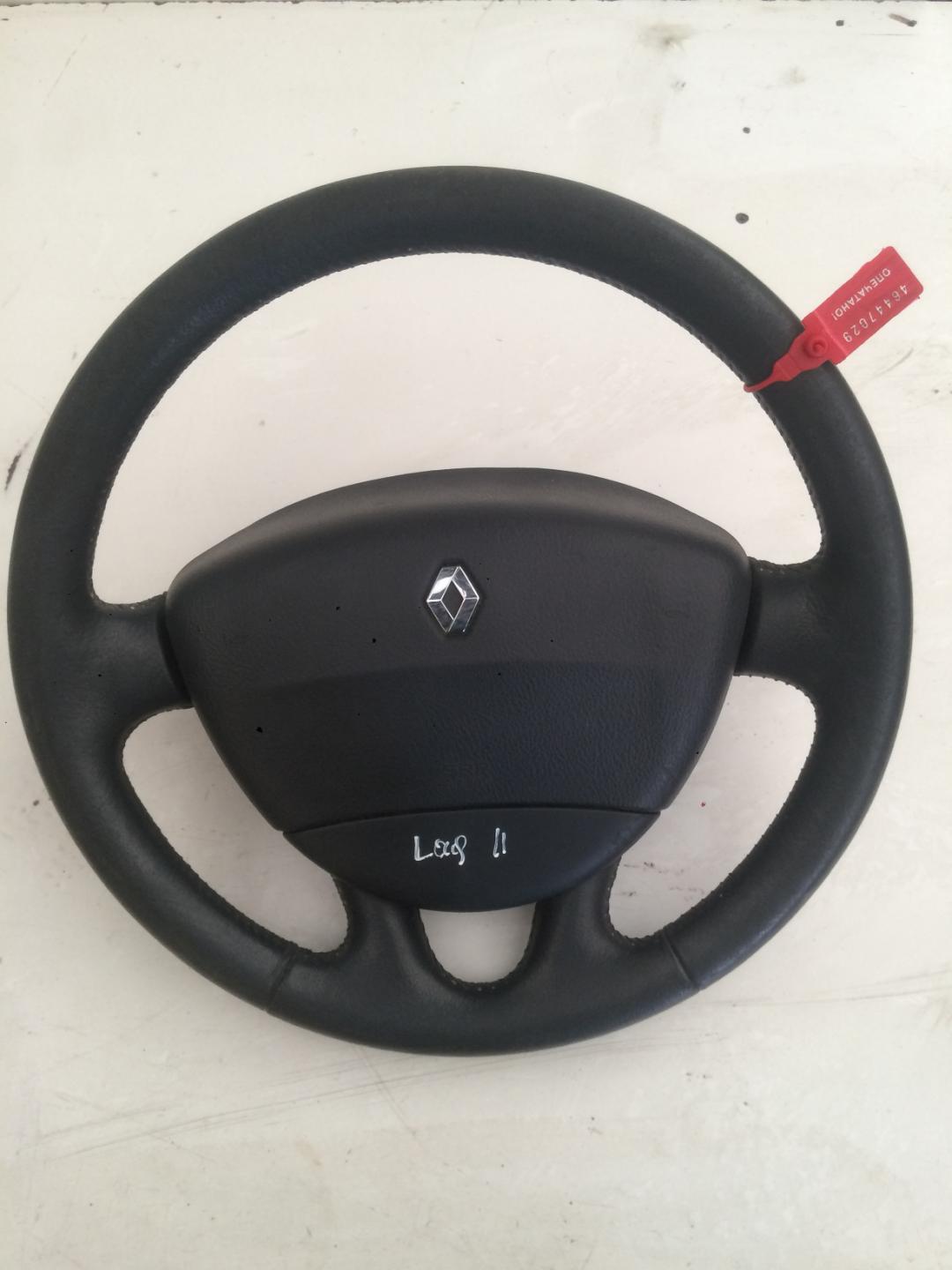 руль Renault Laguna 2 поколение 2001, 1.8 л., бензин, хетчбэк 5 дв. - фото №1
