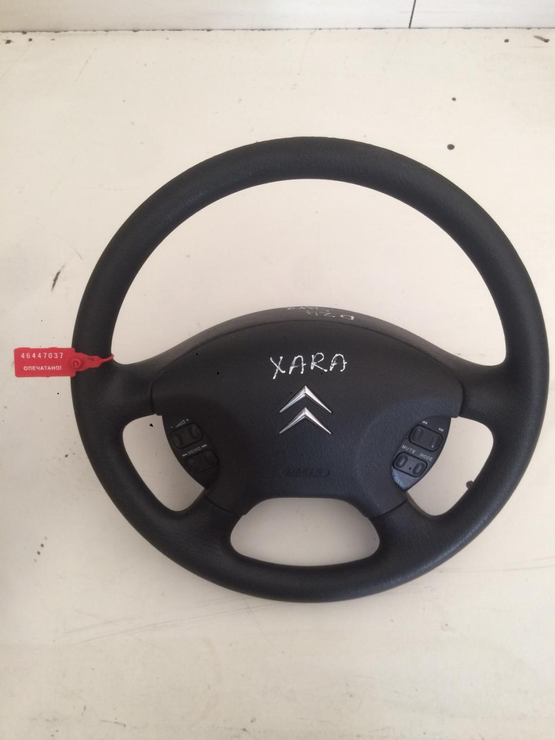 руль Citroen Xsara 1 поколение 1999, 1.8 л., бензин, хетчбэк 5 дв. - фото №1