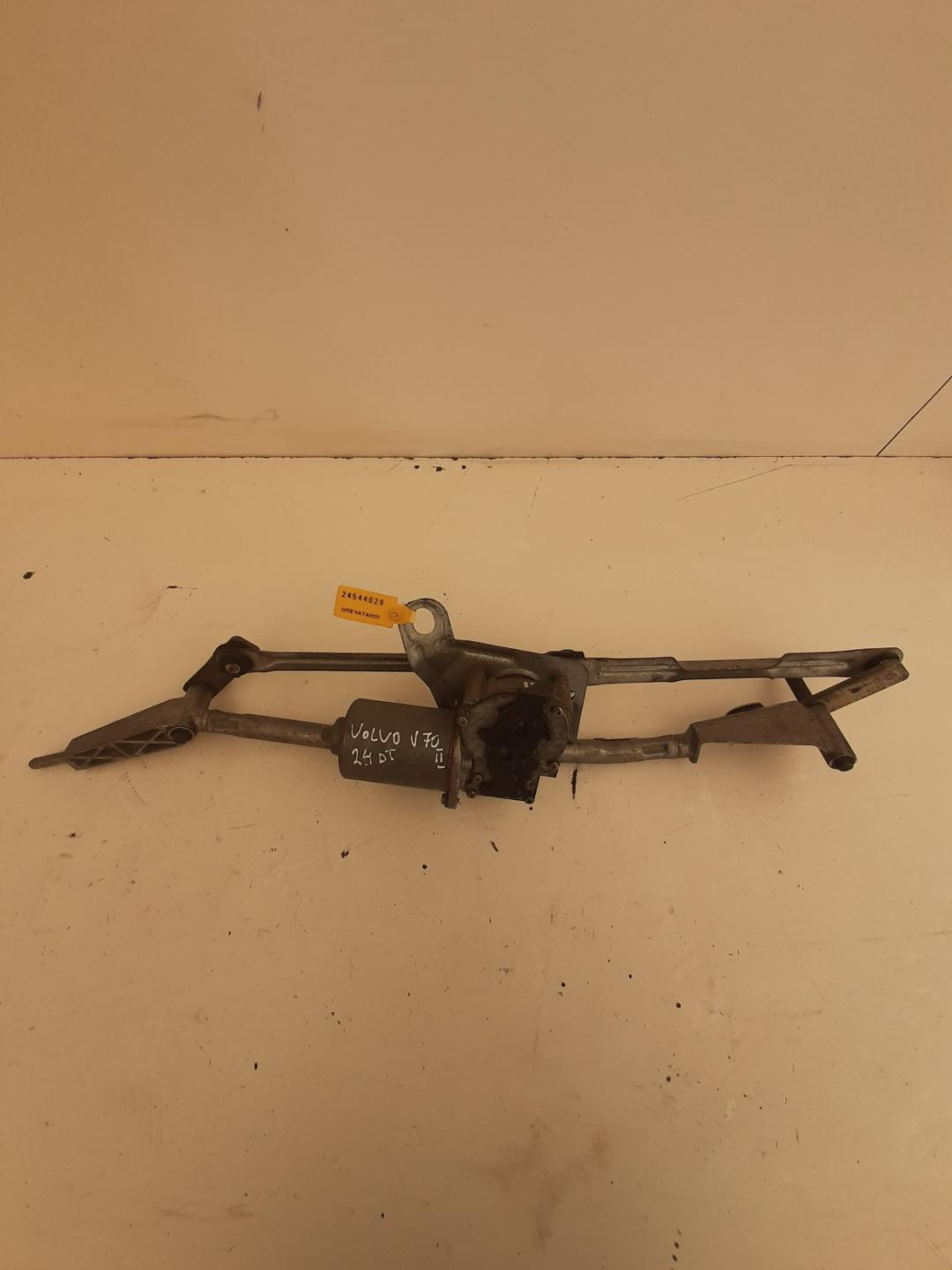 механизм стеклоочистителя (трапеция дворников) Volvo V70 2 поколение 2001, 2.4 л., дизель, универсал - фото №1