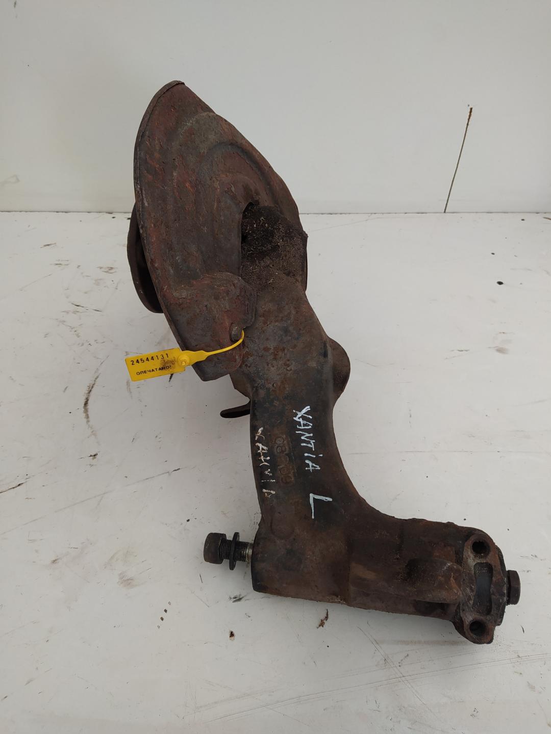 рычаг задний левый Citroen Xantia 1 поколение 1995, 1.8 л., бензин, хетчбэк 5 дв. - фото №1