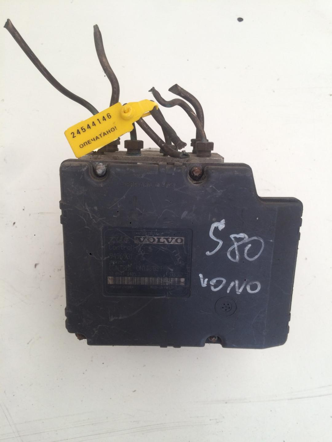 блок ABS Volvo S80 1 поколение 2000, 2.4 л., бензин, седан, 9496931 - фото №1