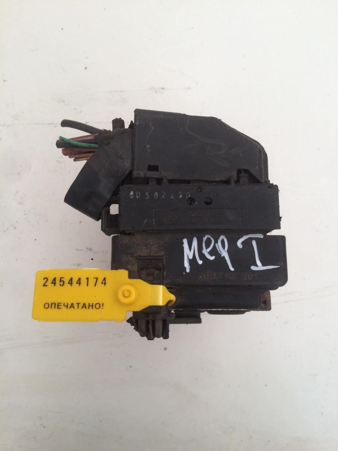 блок ABS Renault Megane 1 поколение 1996, 1.9 л., дизель, хетчбэк 5 дв., 0273004279 - фото №1