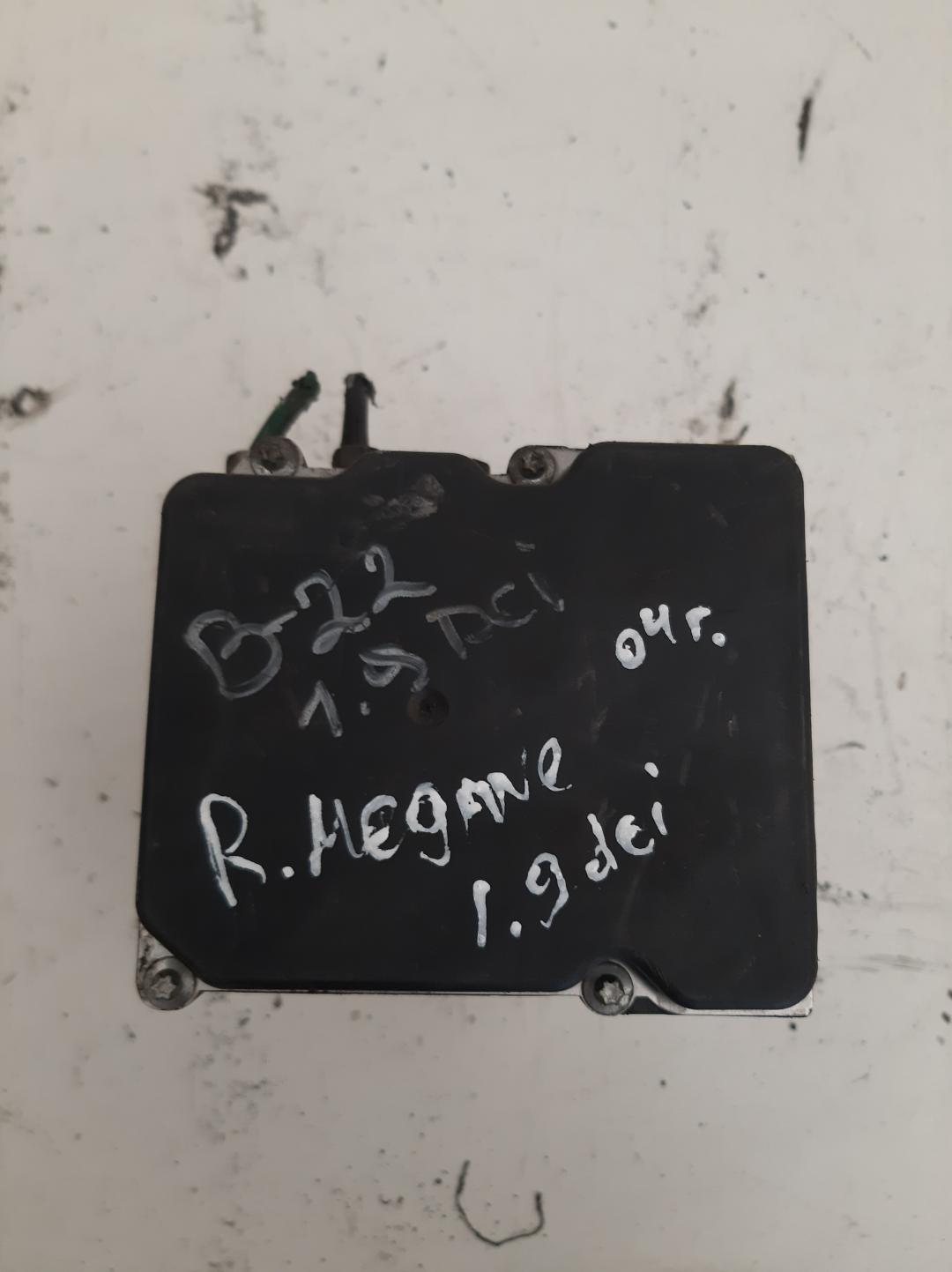 блок ABS Renault Megane 2 поколение 2004, 1.9 л., дизель, хетчбэк 5 дв., 0265950300 - фото №1