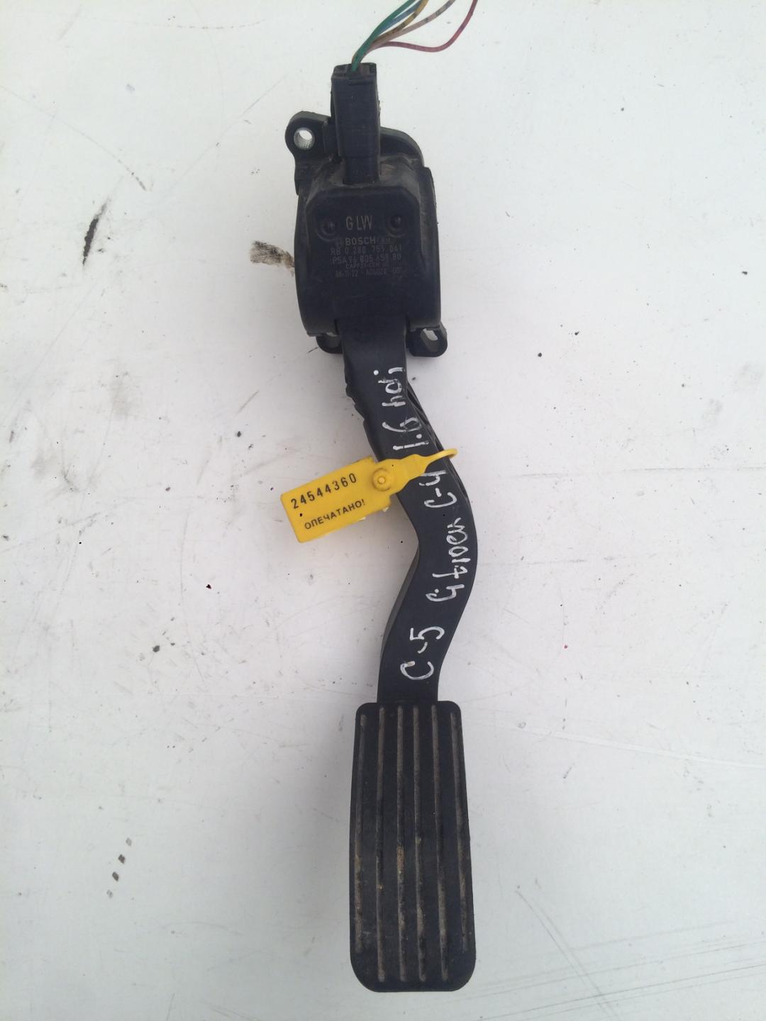 педаль Citroen C4 1 поколение 2006, 1.6 л., дизель, хетчбэк 5 дв., 0280755041 - фото №1