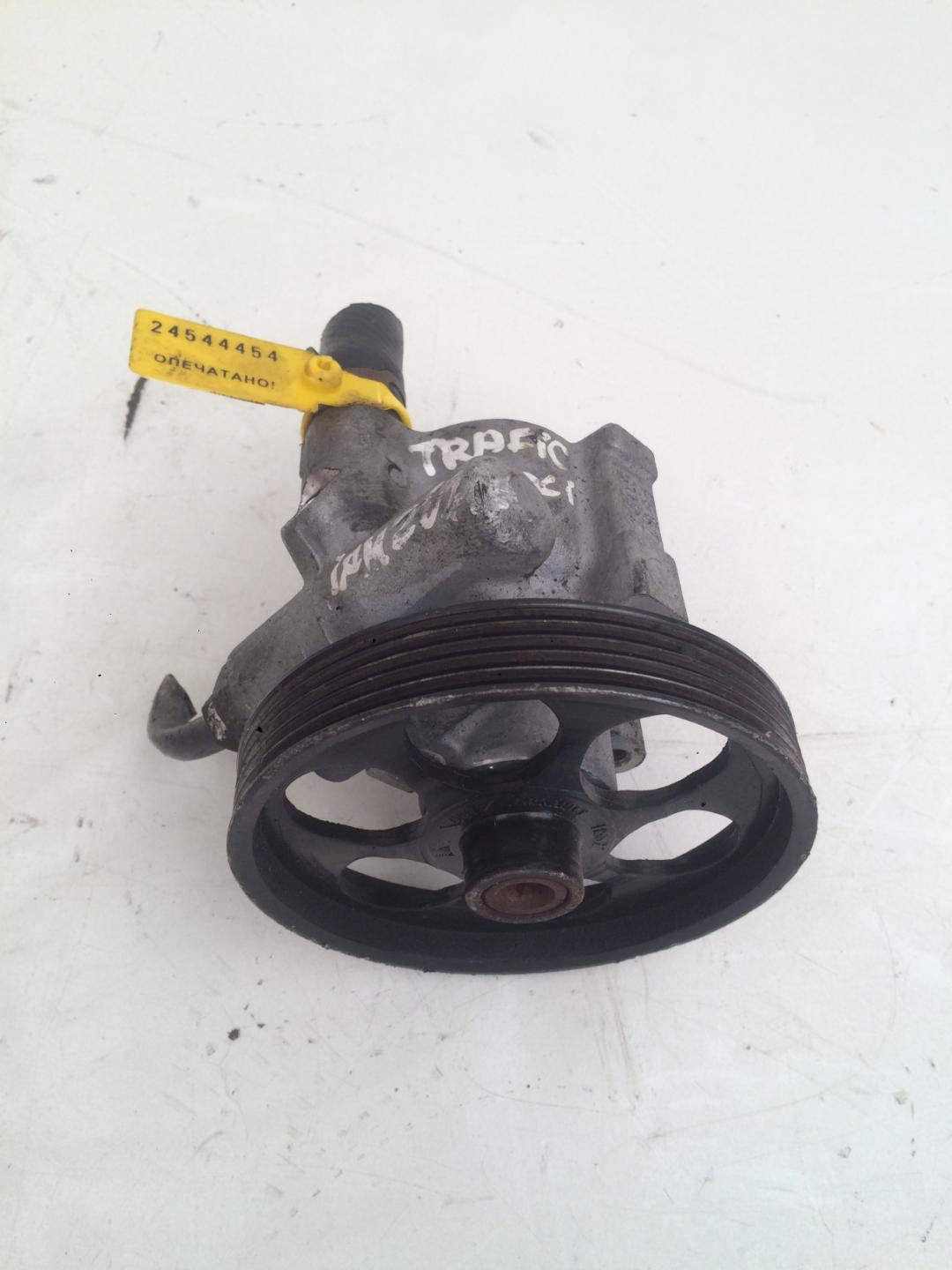 насос гидроусилителя руля Renault Trafic 2 поколение 2001, 1.9 л., дизель, микроавтобус - фото №1