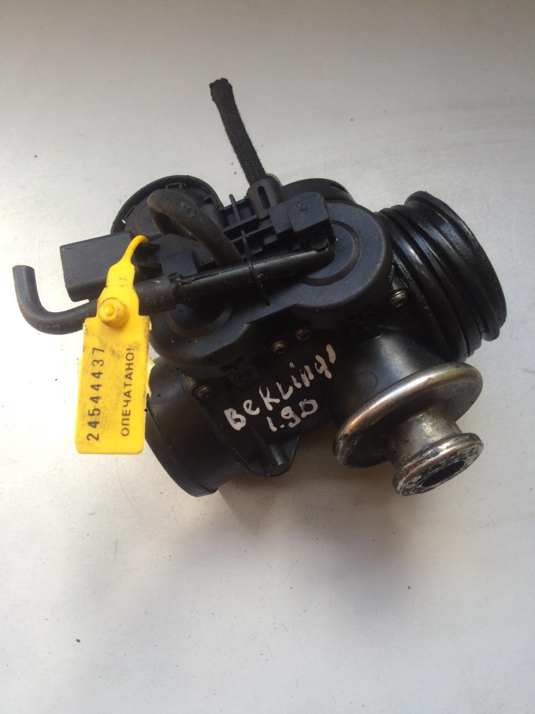 заслонка дроссельная Citroen Berlingo 1 поколение (M49) 1996, 1.9 л., дизель - фото №1