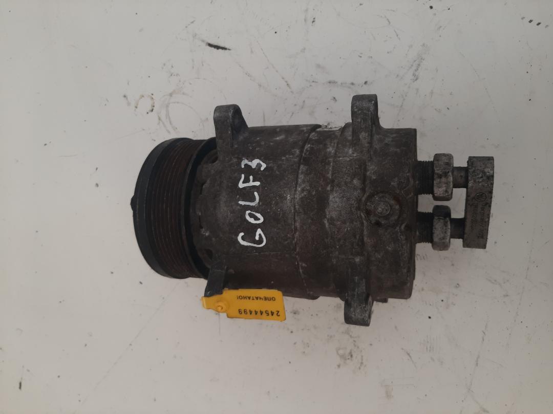 компрессор кондиционера Volkswagen Golf 3 поколение 1996, 1.9 л., дизель, хетчбэк 5 дв. - фото №1