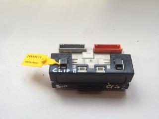 дисплей Renault Clio 2 поколение 1999, 1.4 л., бензин, хетчбэк 5 дв., 8200028364-A