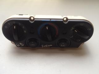 блок управления печки / климат-контроля Ford Fusion 1 поколение 2002, 1.4 л., дизель, универсал, 2S6H19980