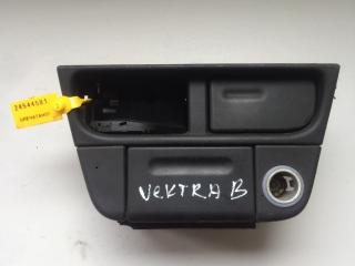 пепельница Opel Vectra B 1997, 1.6 л., бензин, седан, 90568382