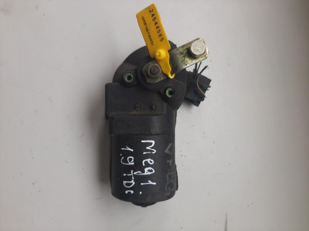 моторчик передних стеклоочистителей (дворников) Renault Megane 1 поколение 1997, 1.9 л., дизель, хетчбэк 5 дв. - фото №1