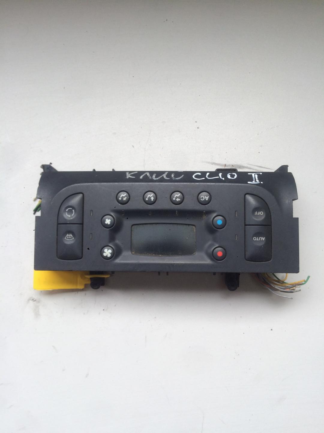 блок управления печки / климат-контроля Renault Clio 2 поколение 1998, 1.2 л., бензин, хетчбэк 5 дв., 8200352853 - фото №1