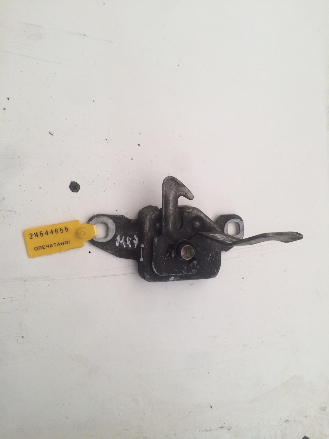 замок капота Renault Megane 1 поколение 1996, 1.6 л., бензин, хетчбэк 5 дв. - фото №1