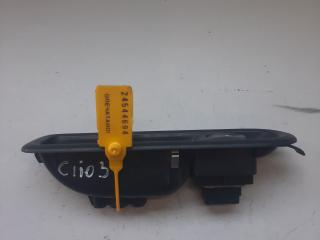 кнопка стеклоподъемника двери Renault Clio 3 поколение 2005, 1.6 л., бензин, хетчбэк 5 дв.